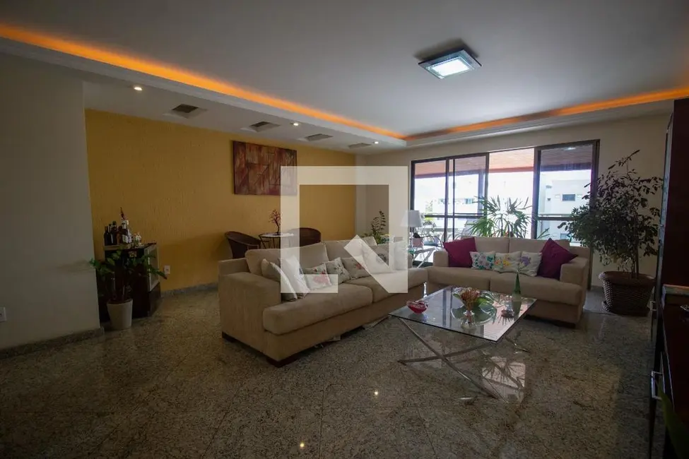 Apartamento com 3 quartos à venda, 300m2 em Rio De Janeiro - RJ - imagem 2 Foto 2 de Apartamento com 3 quartos à venda, 300m2 em Rio De Janeiro - RJ
