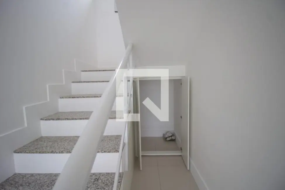 Casa com 4 quartos à venda, 180m2 em Rio De Janeiro - RJ - imagem 6 Foto 6 de Casa com 4 quartos à venda, 180m2 em Rio De Janeiro - RJ