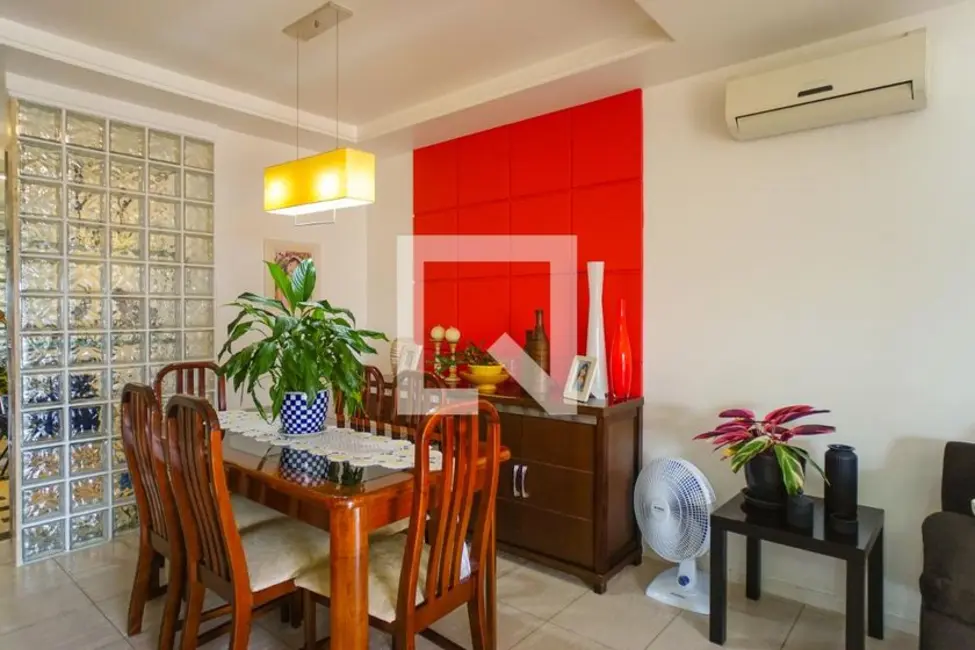 Apartamento com 3 quartos à venda, 190m2 em Rio De Janeiro - RJ - imagem 5 Foto 5 de Apartamento com 3 quartos à venda, 190m2 em Rio De Janeiro - RJ