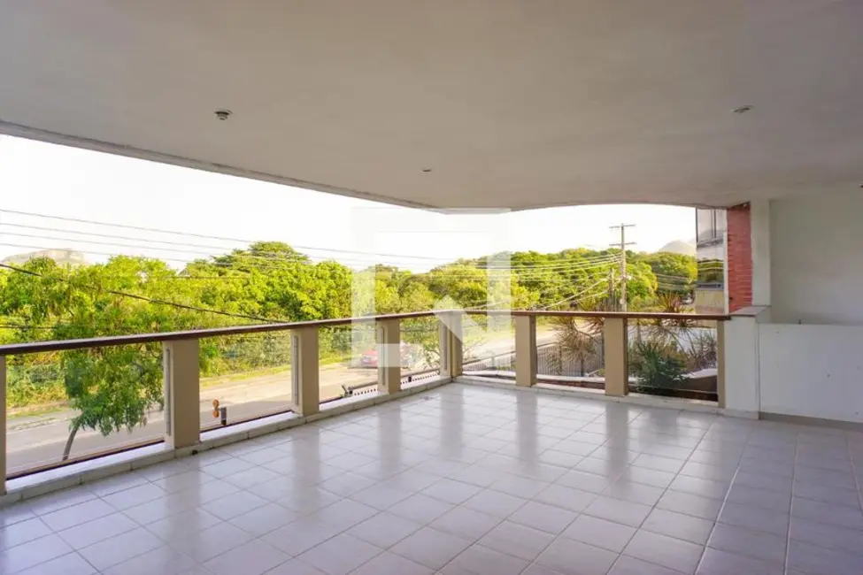 Apartamento com 4 quartos à venda, 227m2 em Rio De Janeiro - RJ - imagem 8 Foto 8 de Apartamento com 4 quartos à venda, 227m2 em Rio De Janeiro - RJ