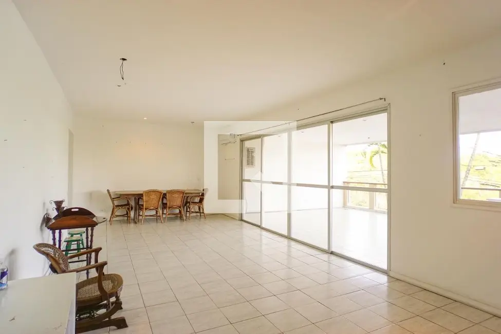 Foto 2 de Apartamento com 4 quartos à venda, 227m2 em Rio De Janeiro - RJ