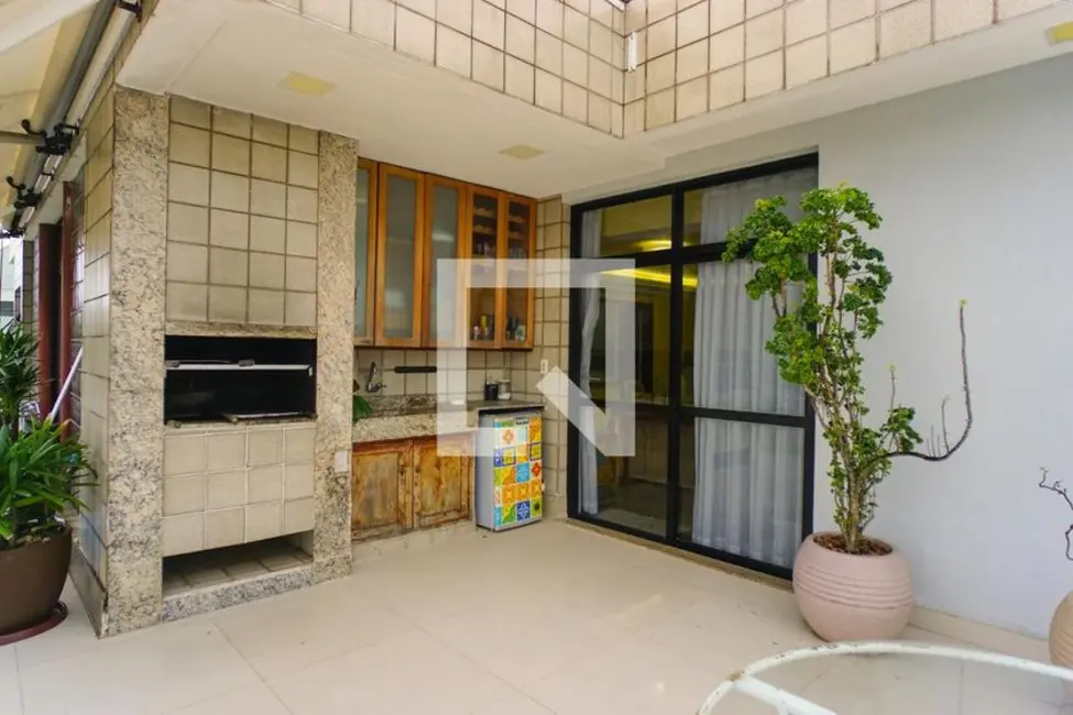 Apartamento com 4 quartos à venda, 420m2 em Rio De Janeiro - RJ - imagem 9 Foto 9 de Apartamento com 4 quartos à venda, 420m2 em Rio De Janeiro - RJ