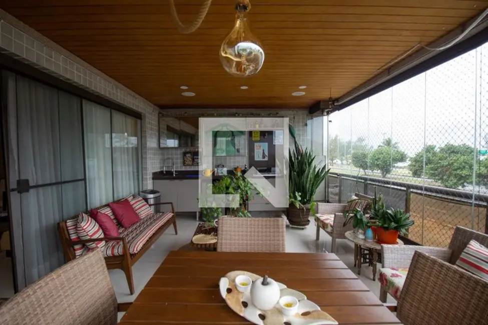 Apartamento com 3 quartos à venda, 189m2 em Rio De Janeiro - RJ - imagem 7 Foto 7 de Apartamento com 3 quartos à venda, 189m2 em Rio De Janeiro - RJ