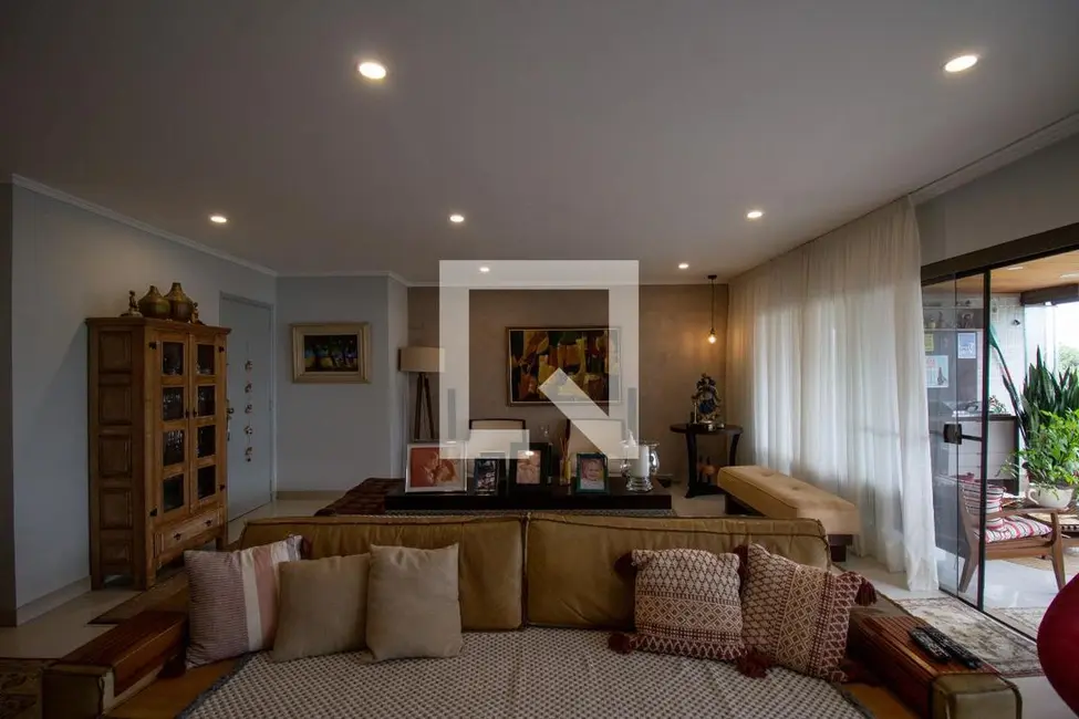 Apartamento com 3 quartos à venda, 189m2 em Rio De Janeiro - RJ - imagem 5 Foto 5 de Apartamento com 3 quartos à venda, 189m2 em Rio De Janeiro - RJ