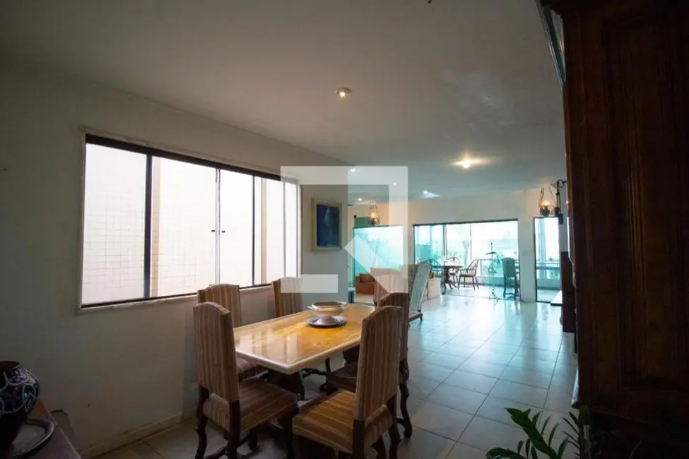 Apartamento com 4 quartos à venda, 428m2 em Rio De Janeiro - RJ - imagem 6 Foto 6 de Apartamento com 4 quartos à venda, 428m2 em Rio De Janeiro - RJ