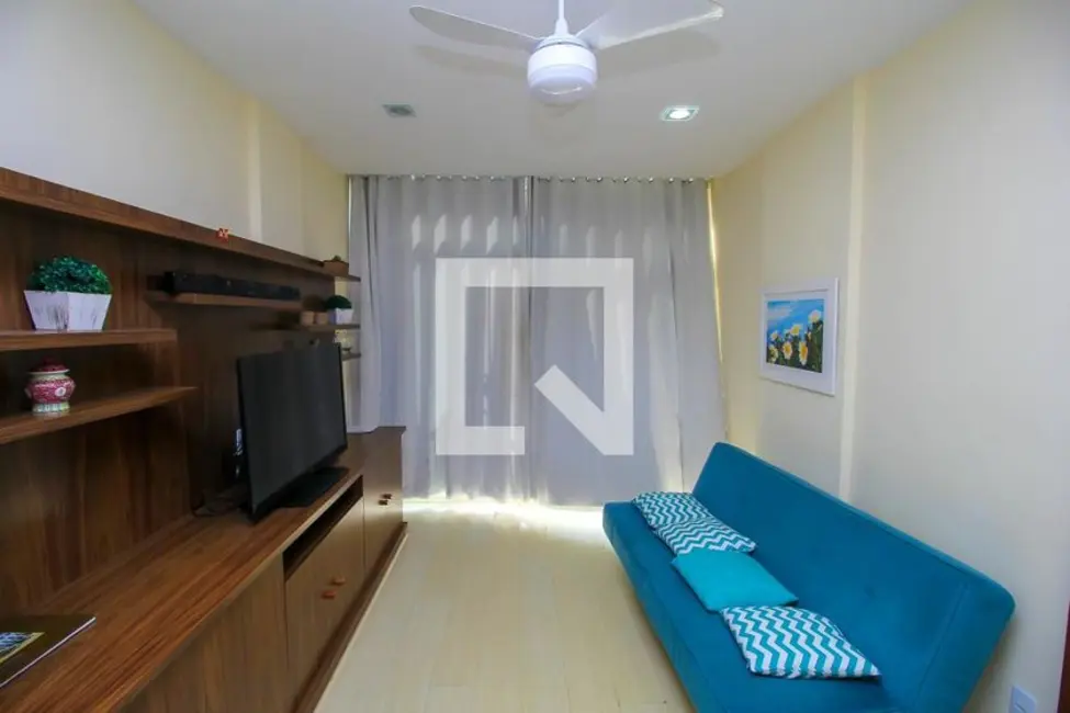 Apartamento com 1 quarto à venda, 40m2 em Urca, Rio De Janeiro - RJ - imagem 3 Foto 3 de Apartamento com 1 quarto à venda, 40m2 em Urca, Rio De Janeiro - RJ