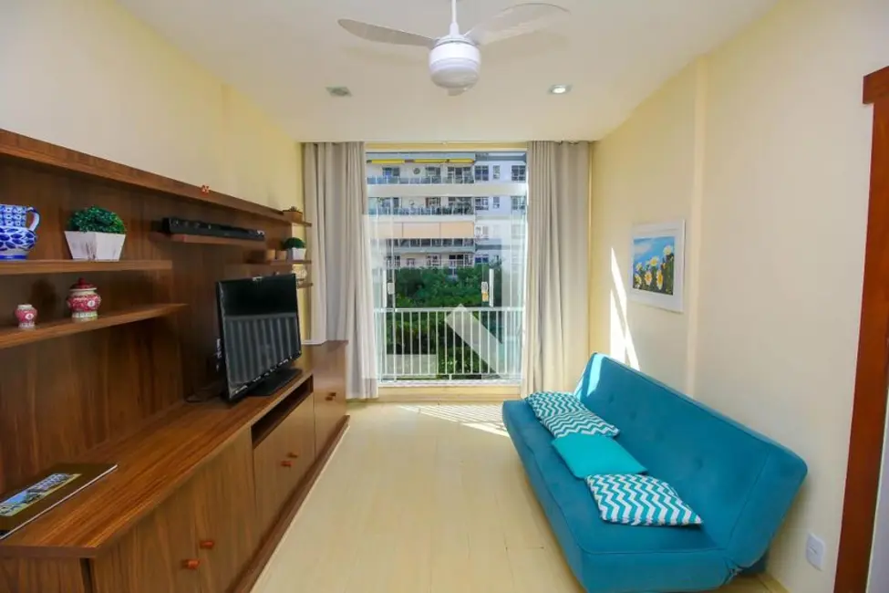 Apartamento com 1 quarto à venda, 40m2 em Urca, Rio De Janeiro - RJ - imagem 6 Foto 6 de Apartamento com 1 quarto à venda, 40m2 em Urca, Rio De Janeiro - RJ