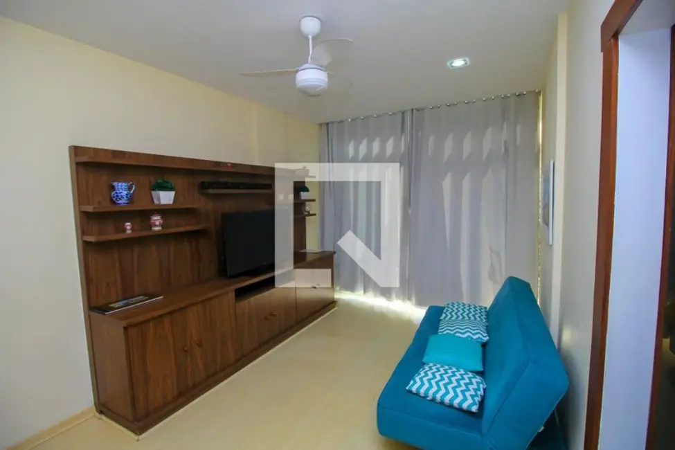 Apartamento com 1 quarto à venda, 40m2 em Urca, Rio De Janeiro - RJ - imagem 2 Foto 2 de Apartamento com 1 quarto à venda, 40m2 em Urca, Rio De Janeiro - RJ