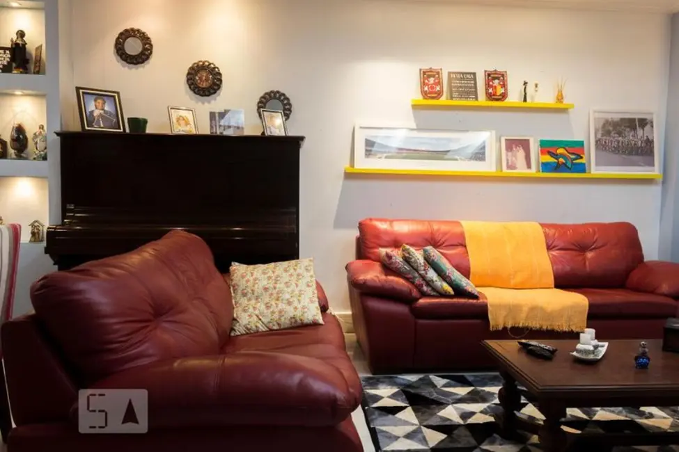 Foto 4 de Casa com 4 quartos à venda, 200m2 em Rio De Janeiro - RJ