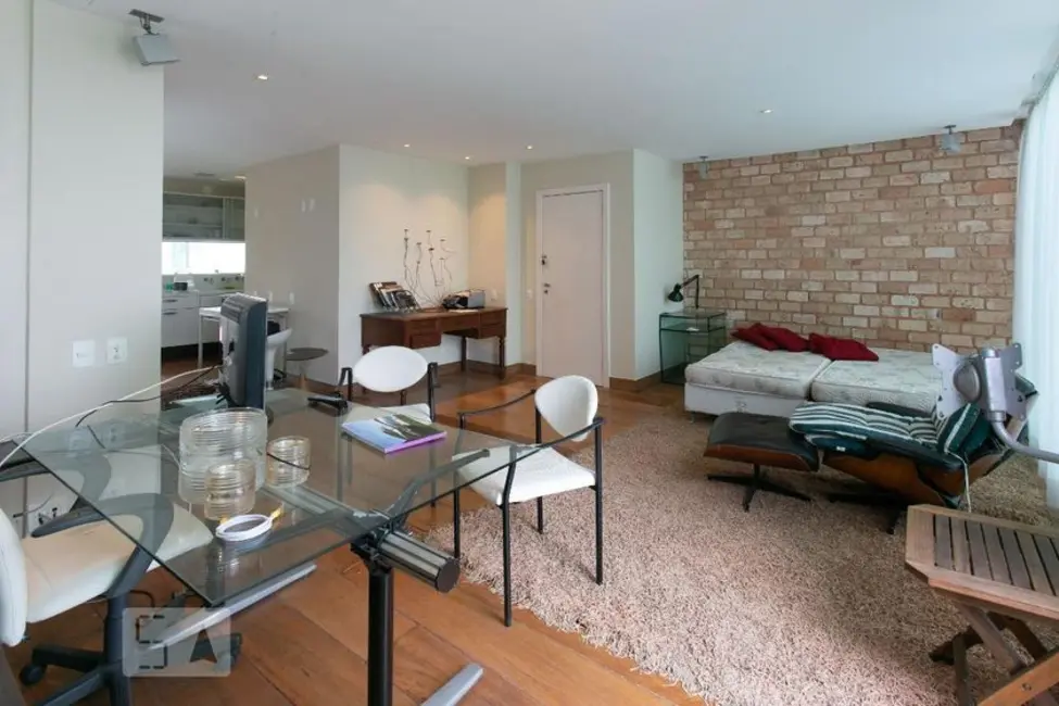 Apartamento com 1 quarto à venda, 160m2 em Rio De Janeiro - RJ - imagem 3 Foto 3 de Apartamento com 1 quarto à venda, 160m2 em Rio De Janeiro - RJ