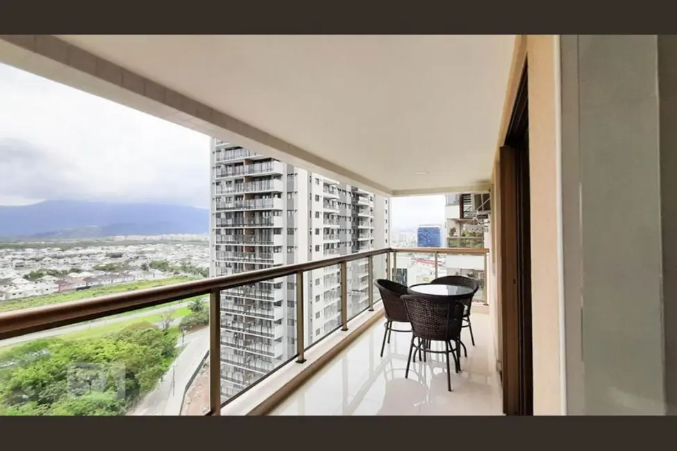 Apartamento com 3 quartos à venda, 83m2 em Rio De Janeiro - RJ - imagem 5 Foto 5 de Apartamento com 3 quartos à venda, 83m2 em Rio De Janeiro - RJ