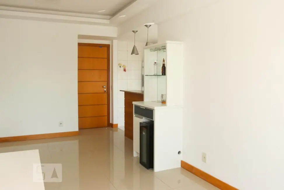 Apartamento com 3 quartos à venda, 75m2 em Rio De Janeiro - RJ - imagem 6 Foto 6 de Apartamento com 3 quartos à venda, 75m2 em Rio De Janeiro - RJ