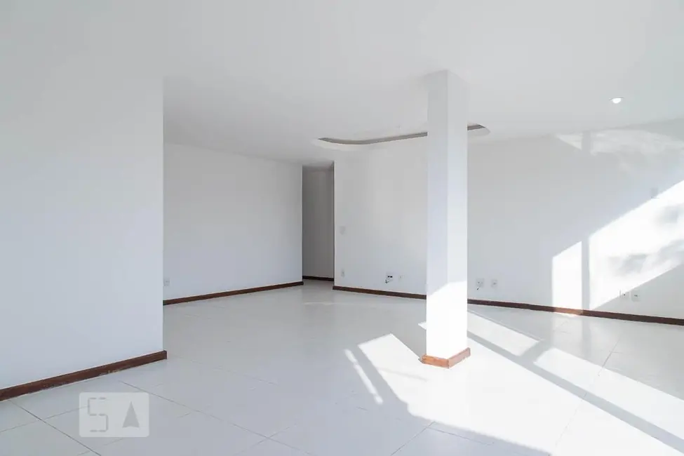 Apartamento com 2 quartos à venda, 200m2 em Rio De Janeiro - RJ - imagem 4 Foto 4 de Apartamento com 2 quartos à venda, 200m2 em Rio De Janeiro - RJ