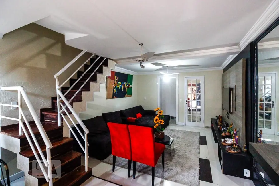 Casa com 5 quartos à venda, 300m2 em Rio De Janeiro - RJ - imagem 1 Foto 1 de Casa com 5 quartos à venda, 300m2 em Rio De Janeiro - RJ
