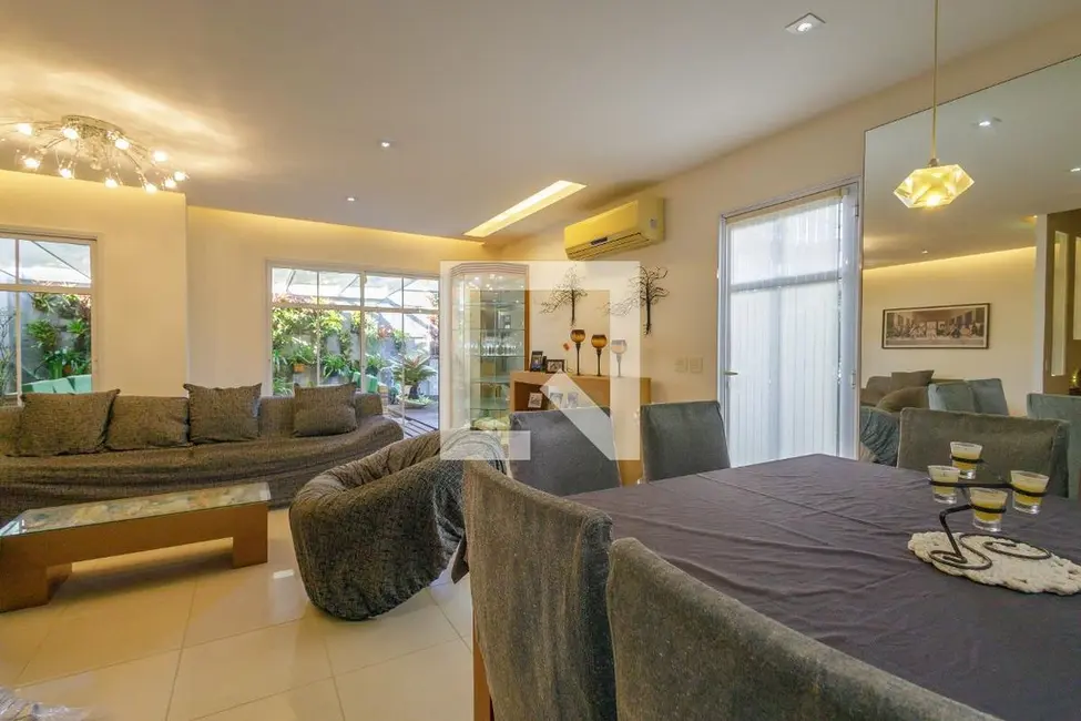 Casa com 4 quartos à venda, 213m2 em Rio De Janeiro - RJ - imagem 8 Foto 8 de Casa com 4 quartos à venda, 213m2 em Rio De Janeiro - RJ