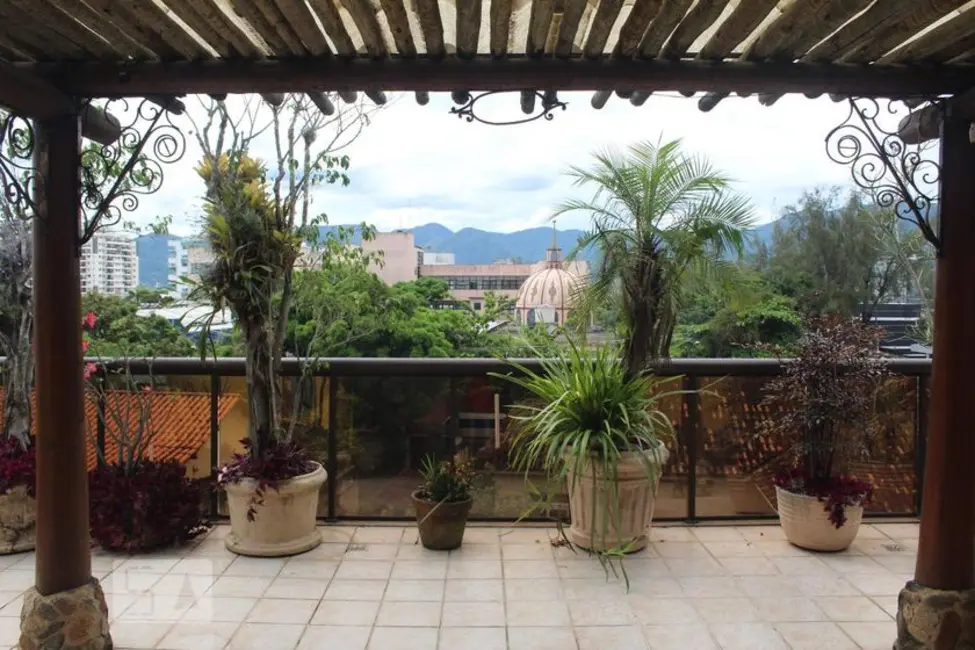 Foto 7 de Apartamento com 3 quartos à venda, 180m2 em Rio De Janeiro - RJ