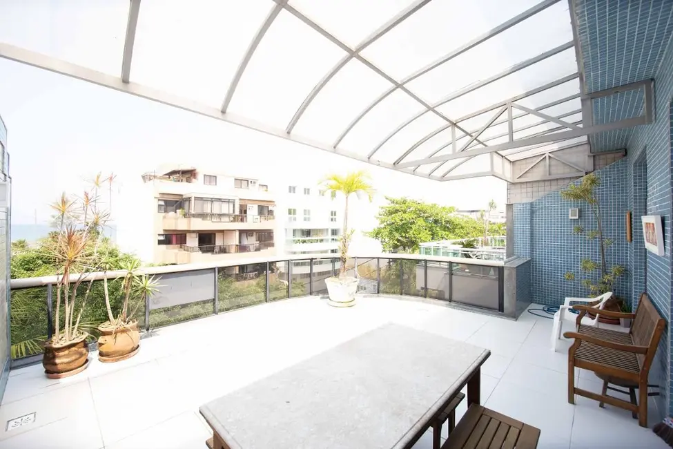 Apartamento com 4 quartos à venda, 270m2 em Rio De Janeiro - RJ - imagem 9 Foto 9 de Apartamento com 4 quartos à venda, 270m2 em Rio De Janeiro - RJ
