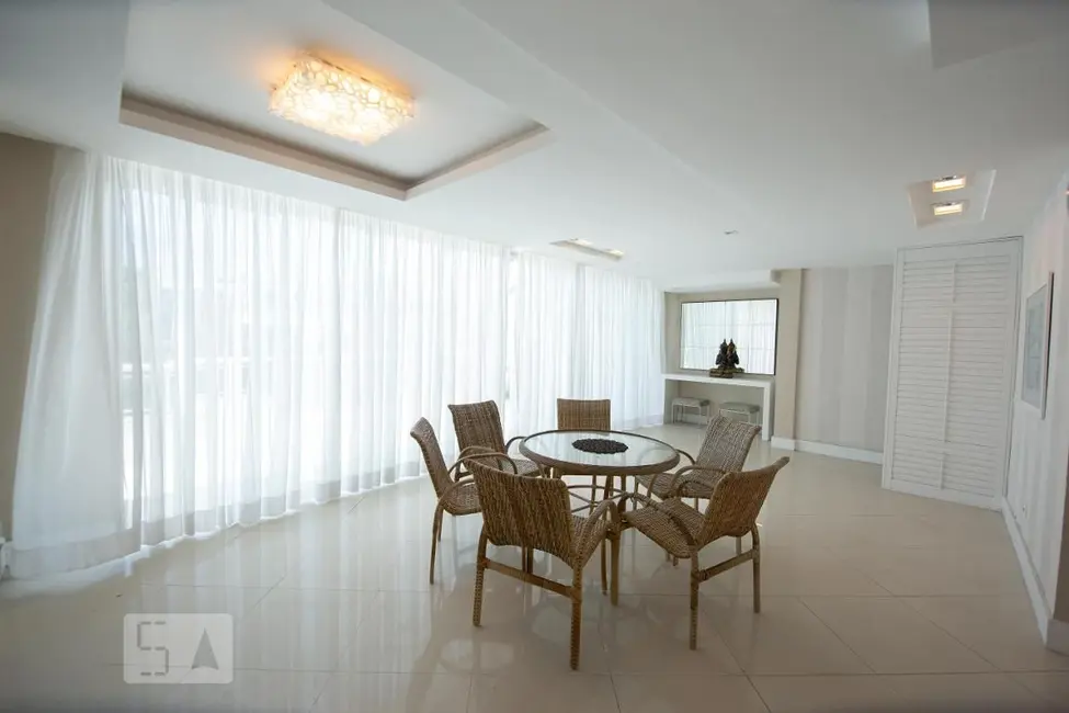 Foto 3 de Apartamento com 3 quartos à venda, 360m2 em Rio De Janeiro - RJ
