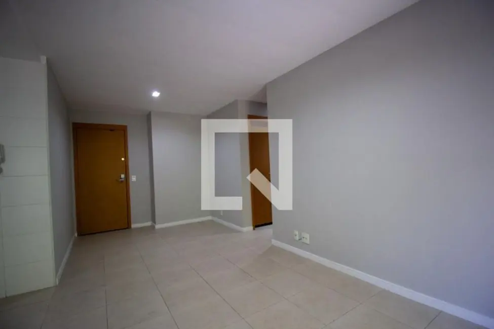 Apartamento com 2 quartos à venda, 75m2 em Rio De Janeiro - RJ - imagem 3 Foto 3 de Apartamento com 2 quartos à venda, 75m2 em Rio De Janeiro - RJ