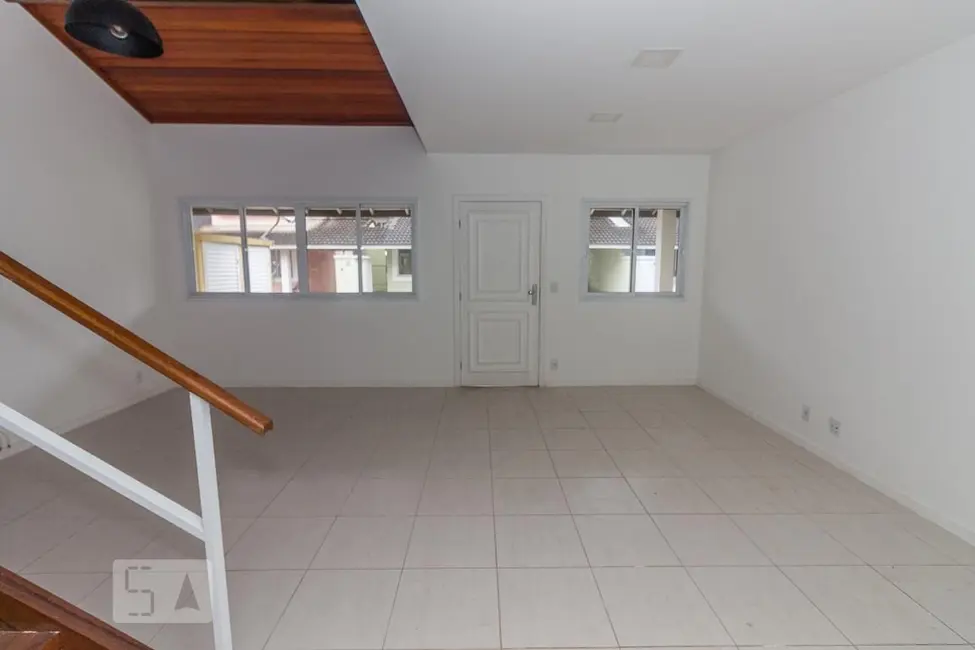 Foto 1 de Casa de Condomínio com 4 quartos à venda, 170m2 em Rio De Janeiro - RJ