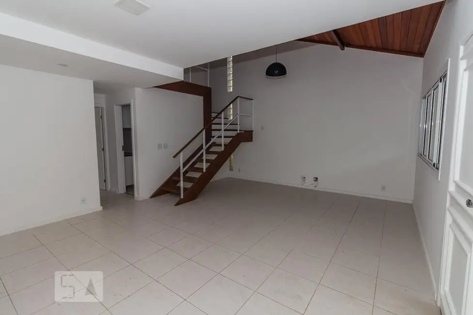 Foto 3 de Casa de Condomínio com 4 quartos à venda, 170m2 em Rio De Janeiro - RJ