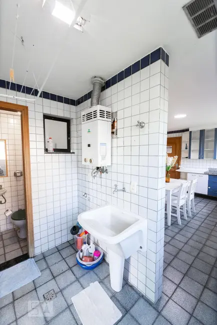 Apartamento com 4 quartos à venda, 180m2 em Rio De Janeiro - RJ - imagem 6 Foto 6 de Apartamento com 4 quartos à venda, 180m2 em Rio De Janeiro - RJ