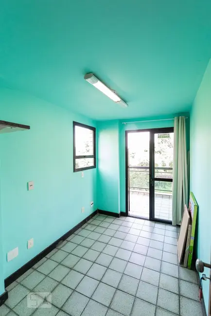 Apartamento com 4 quartos à venda, 180m2 em Rio De Janeiro - RJ - imagem 7 Foto 7 de Apartamento com 4 quartos à venda, 180m2 em Rio De Janeiro - RJ
