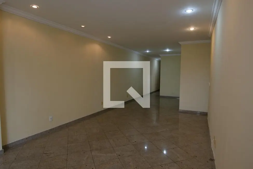 Apartamento com 3 quartos à venda, 158m2 em Rio De Janeiro - RJ - imagem 8 Foto 8 de Apartamento com 3 quartos à venda, 158m2 em Rio De Janeiro - RJ