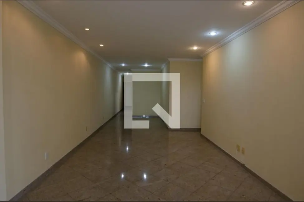 Apartamento com 3 quartos à venda, 158m2 em Rio De Janeiro - RJ - imagem 6 Foto 6 de Apartamento com 3 quartos à venda, 158m2 em Rio De Janeiro - RJ