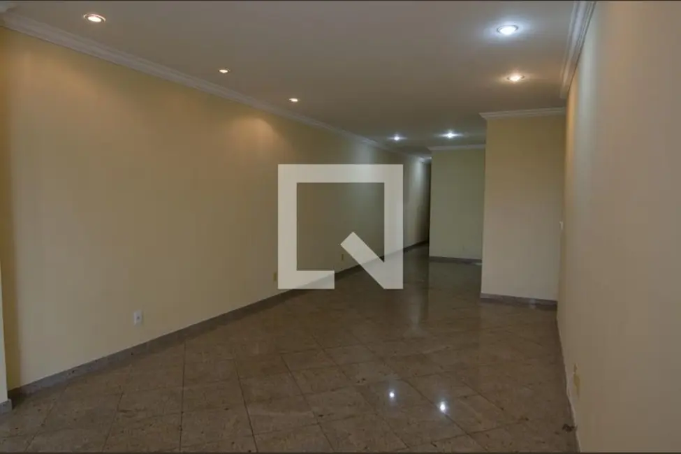 Apartamento com 3 quartos à venda, 158m2 em Rio De Janeiro - RJ - imagem 4 Foto 4 de Apartamento com 3 quartos à venda, 158m2 em Rio De Janeiro - RJ