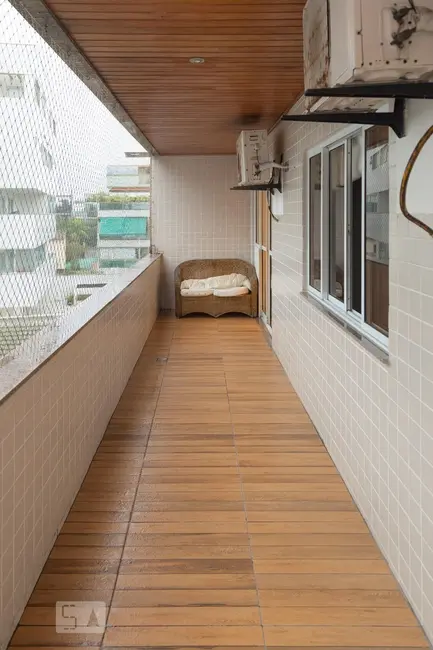 Apartamento com 4 quartos à venda, 211m2 em Rio De Janeiro - RJ - imagem 7 Foto 7 de Apartamento com 4 quartos à venda, 211m2 em Rio De Janeiro - RJ