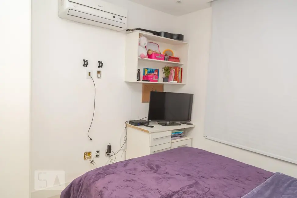 Apartamento com 4 quartos à venda, 211m2 em Rio De Janeiro - RJ - imagem 8 Foto 8 de Apartamento com 4 quartos à venda, 211m2 em Rio De Janeiro - RJ