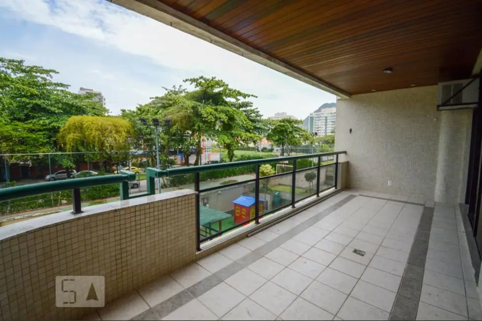 Foto 8 de Apartamento com 4 quartos à venda, 145m2 em Rio De Janeiro - RJ