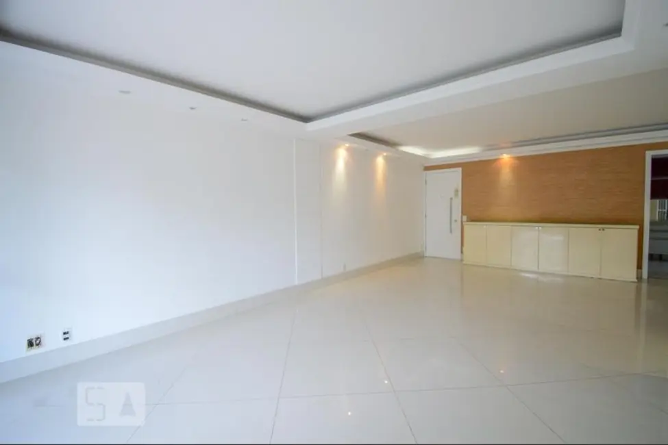 Foto 3 de Apartamento com 4 quartos à venda, 145m2 em Rio De Janeiro - RJ