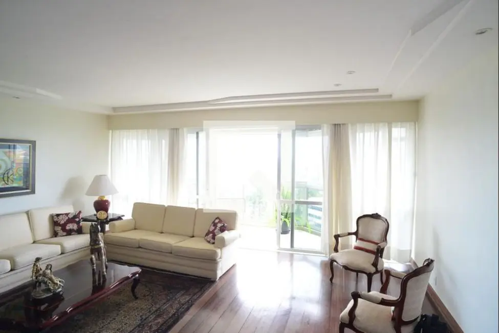 Apartamento com 4 quartos à venda, 210m2 em Barra da Tijuca, Rio De Janeiro - RJ - imagem 1 Foto 1 de Apartamento com 4 quartos à venda, 210m2 em Barra da Tijuca, Rio De Janeiro - RJ