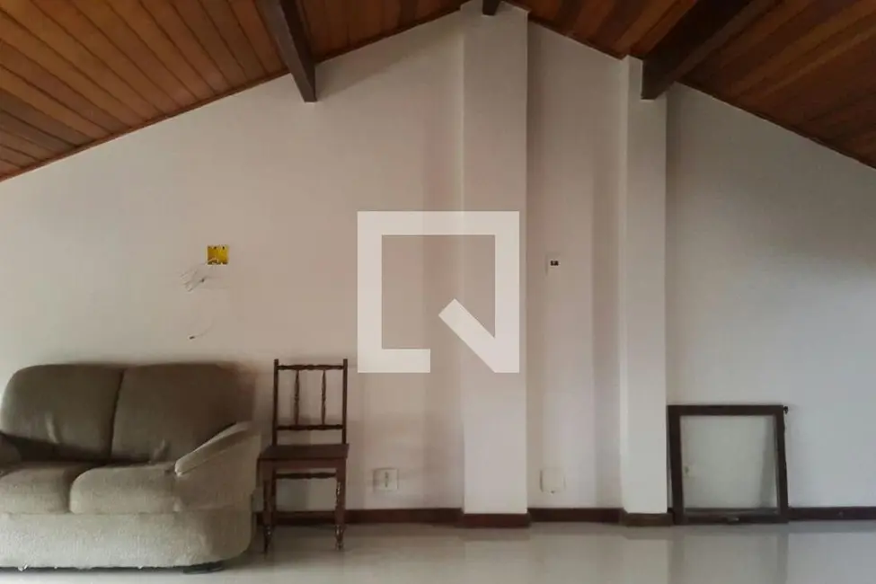 Foto 2 de Casa de Condomínio com 3 quartos à venda, 200m2 em Rio De Janeiro - RJ