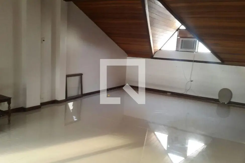 Foto 8 de Casa de Condomínio com 3 quartos à venda, 200m2 em Rio De Janeiro - RJ