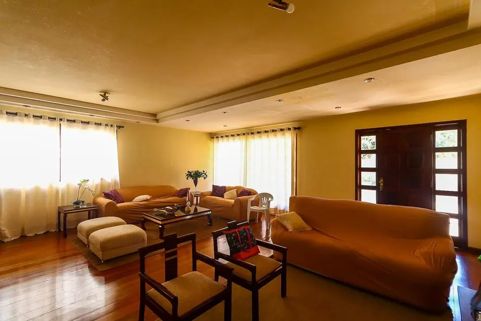 Foto 3 de Casa com 6 quartos à venda, 650m2 em Rio De Janeiro - RJ