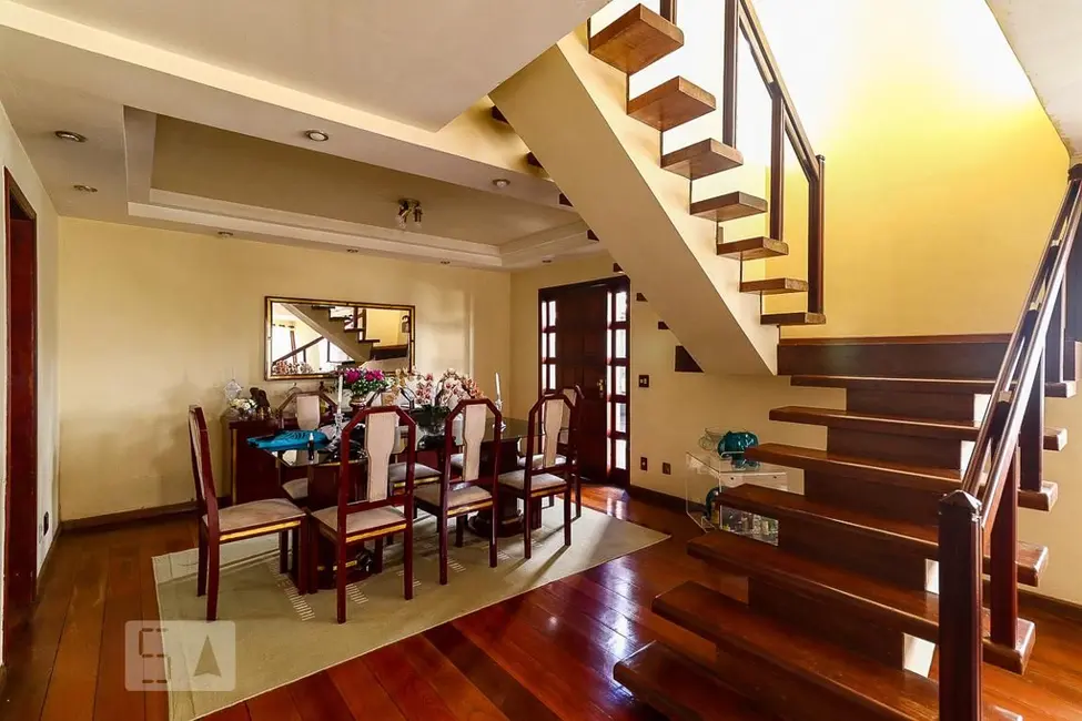 Foto 4 de Casa com 6 quartos à venda, 650m2 em Rio De Janeiro - RJ