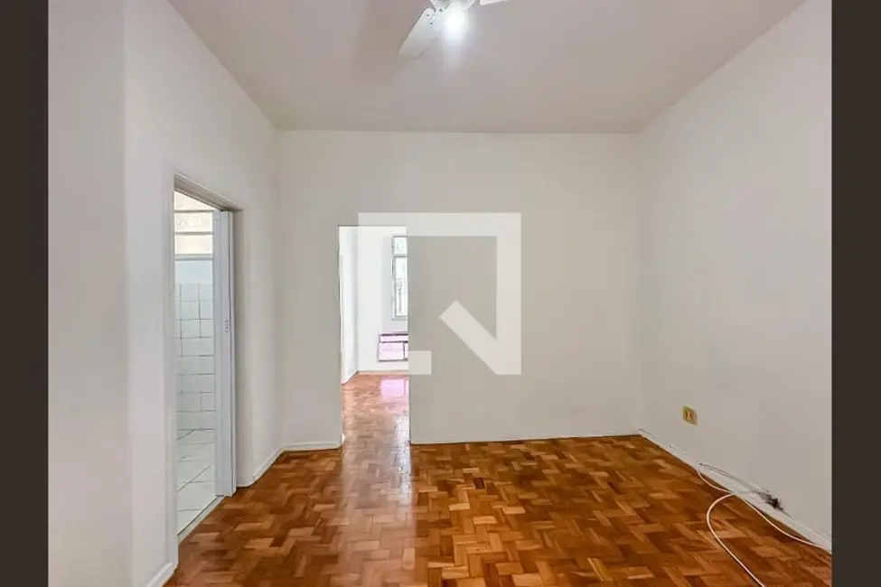 Apartamento com 1 quarto à venda, 35m2 em Urca, Rio De Janeiro - RJ - imagem 1 Foto 1 de Apartamento com 1 quarto à venda, 35m2 em Urca, Rio De Janeiro - RJ