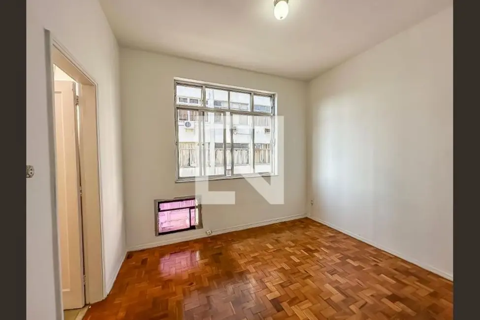 Apartamento com 1 quarto à venda, 35m2 em Urca, Rio De Janeiro - RJ - imagem 5 Foto 5 de Apartamento com 1 quarto à venda, 35m2 em Urca, Rio De Janeiro - RJ