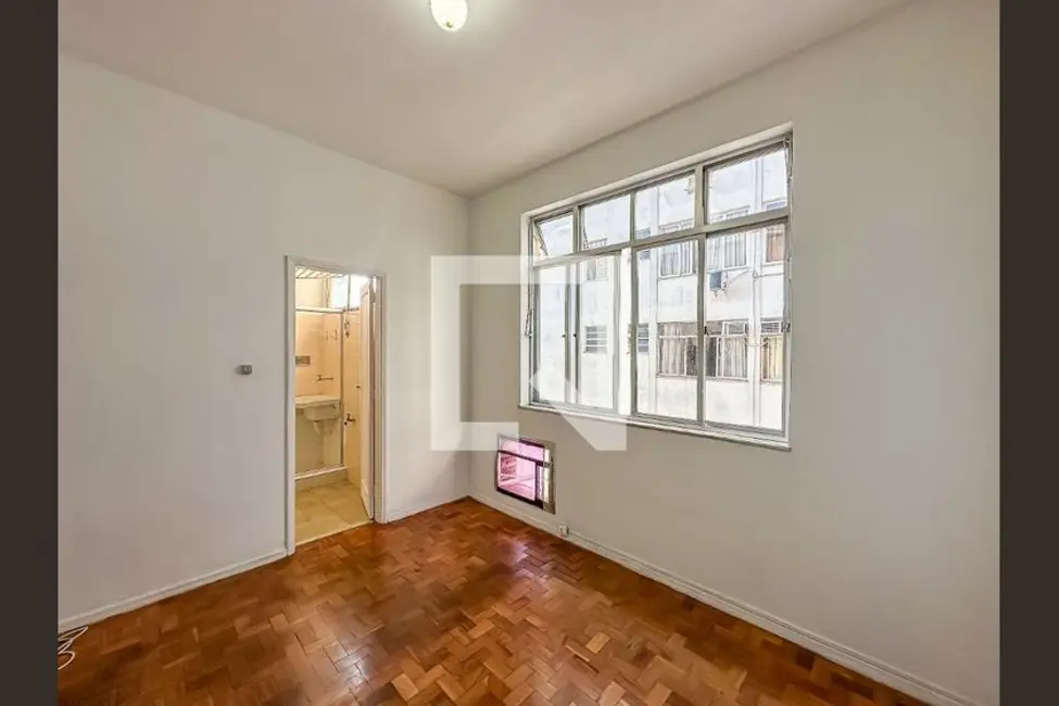 Apartamento com 1 quarto à venda, 35m2 em Urca, Rio De Janeiro - RJ - imagem 6 Foto 6 de Apartamento com 1 quarto à venda, 35m2 em Urca, Rio De Janeiro - RJ