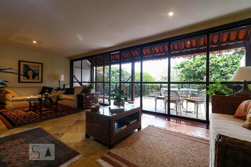 Foto 1 de Apartamento com 4 quartos à venda, 300m2 em Rio De Janeiro - RJ