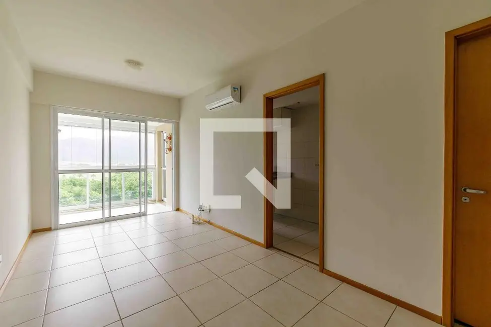 Apartamento com 2 quartos à venda, 75m2 em Rio De Janeiro - RJ - imagem 2 Foto 2 de Apartamento com 2 quartos à venda, 75m2 em Rio De Janeiro - RJ