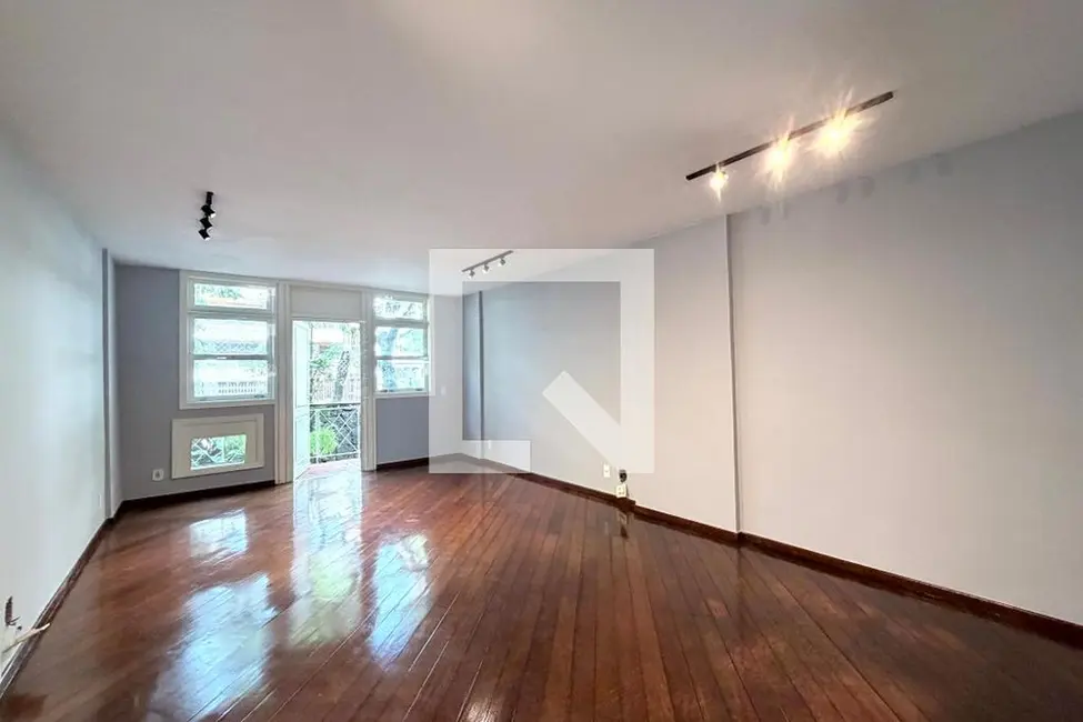 Foto 1 de Casa de Condomínio com 3 quartos à venda, 220m2 em Rio De Janeiro - RJ