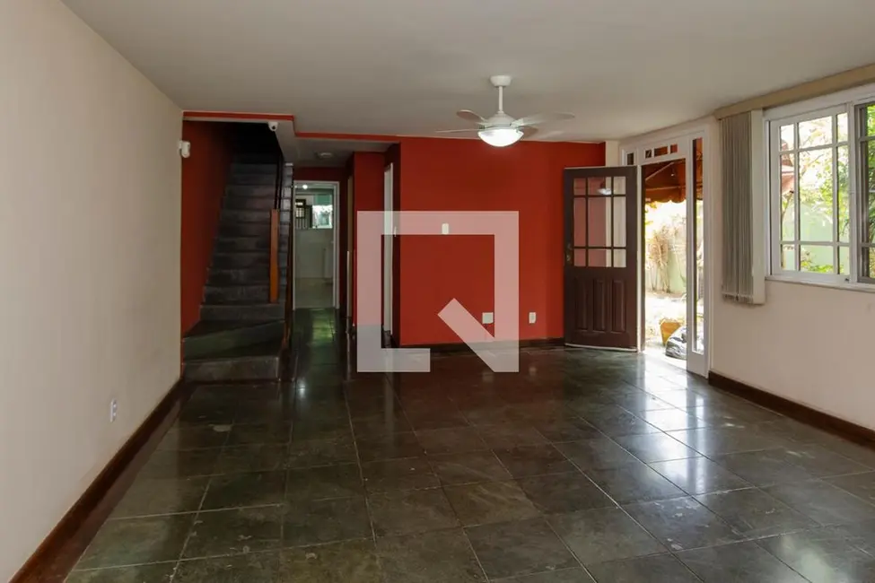 Foto 3 de Casa de Condomínio com 4 quartos à venda, 340m2 em Rio De Janeiro - RJ