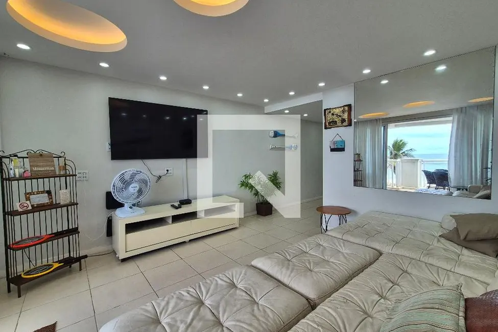 Apartamento com 2 quartos à venda, 70m2 em Rio De Janeiro - RJ - imagem 3 Foto 3 de Apartamento com 2 quartos à venda, 70m2 em Rio De Janeiro - RJ