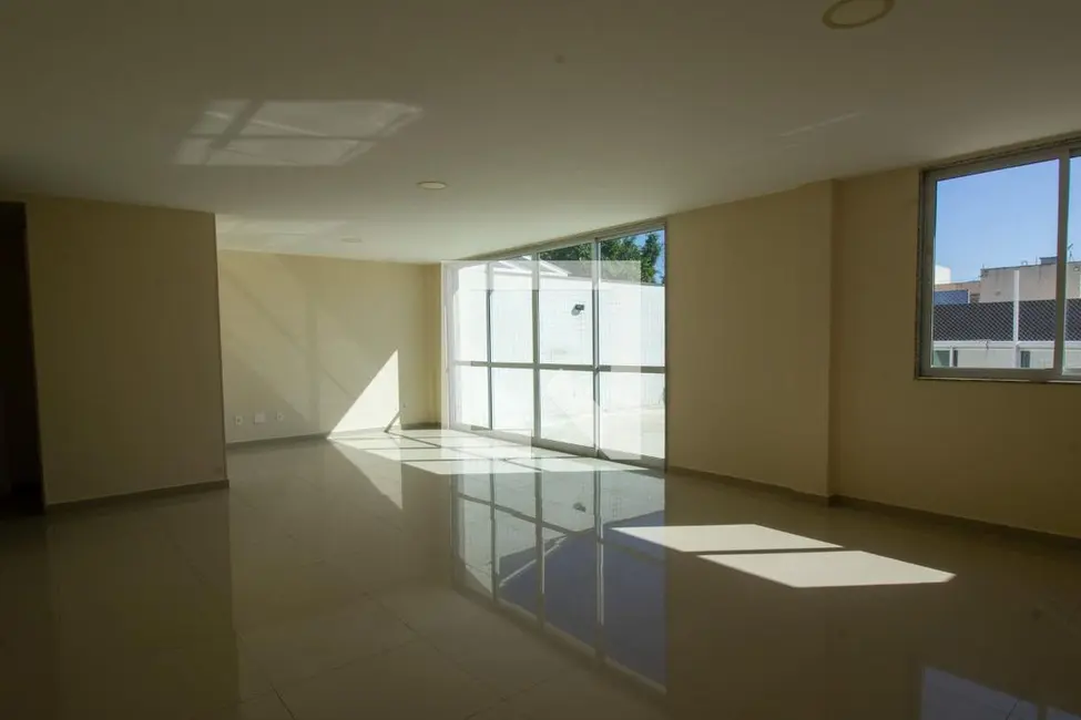 Foto 1 de Apartamento com 3 quartos à venda, 350m2 em Rio De Janeiro - RJ