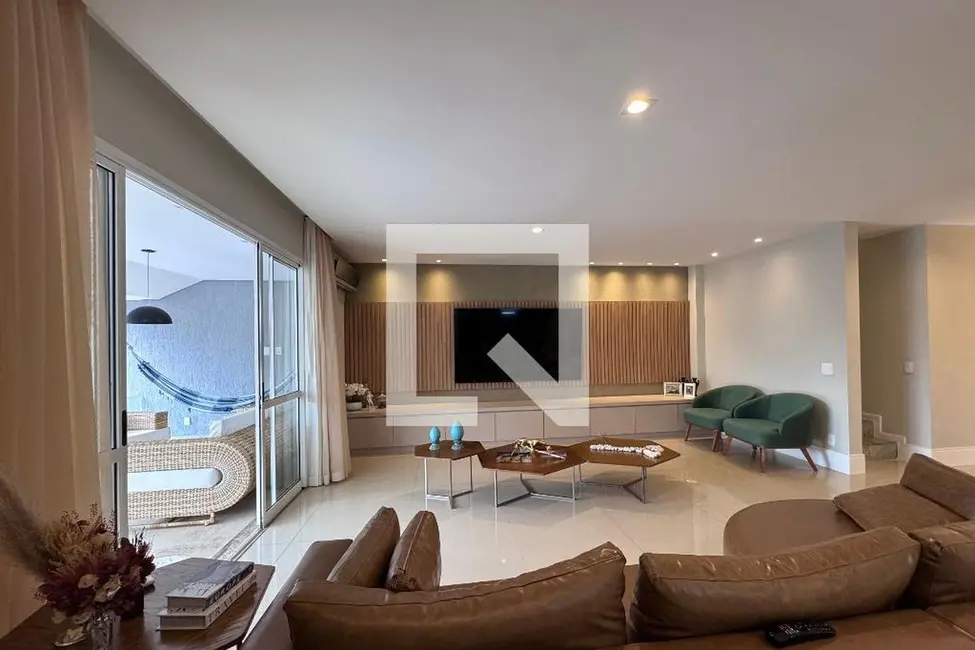 Foto 3 de Casa com 5 quartos à venda, 300m2 em Rio De Janeiro - RJ