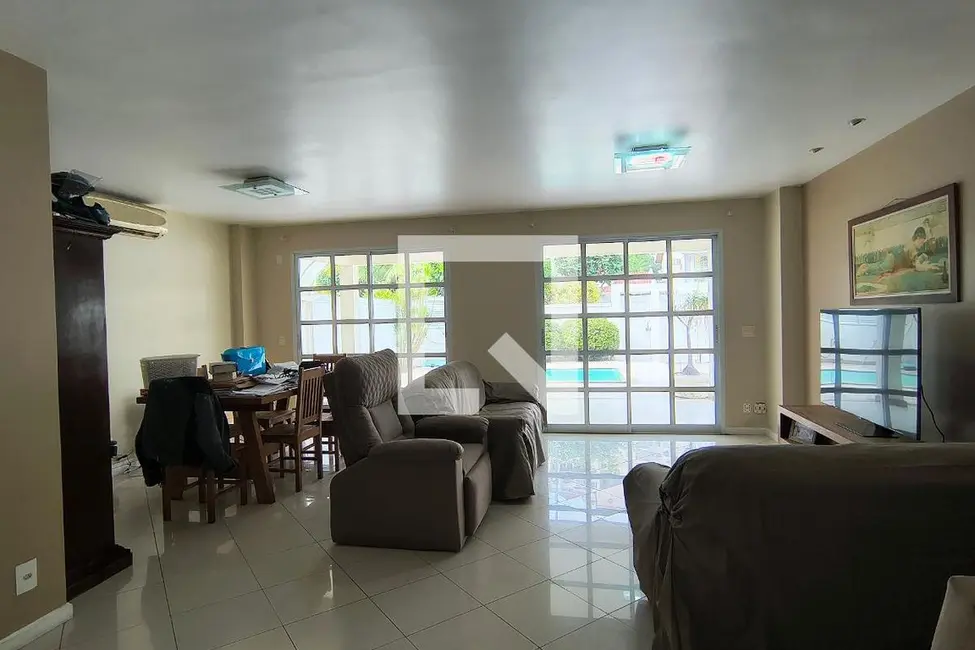 Foto 4 de Casa com 4 quartos à venda, 400m2 em Rio De Janeiro - RJ